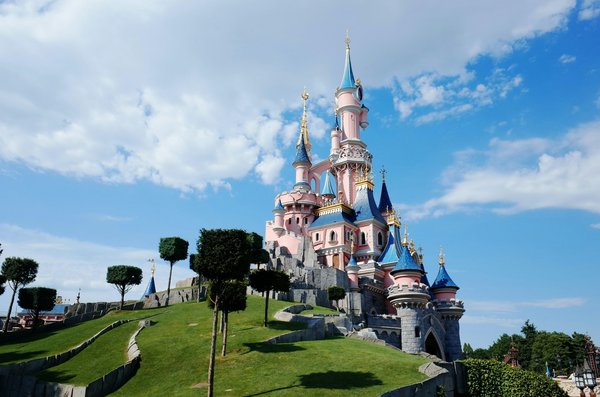 Quel est le prix du billet pour Disneyland Paris ?